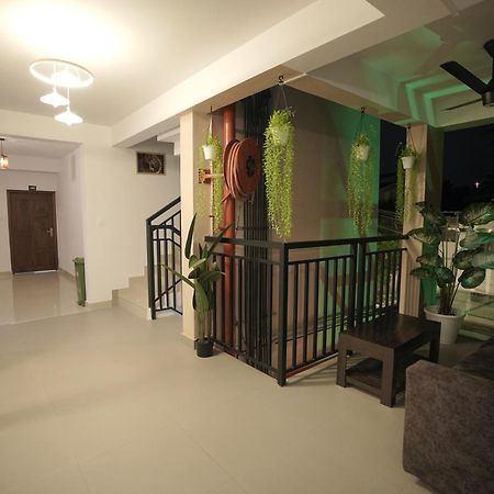 Hotel Le Marina Residency Кожикоде Екстер'єр фото