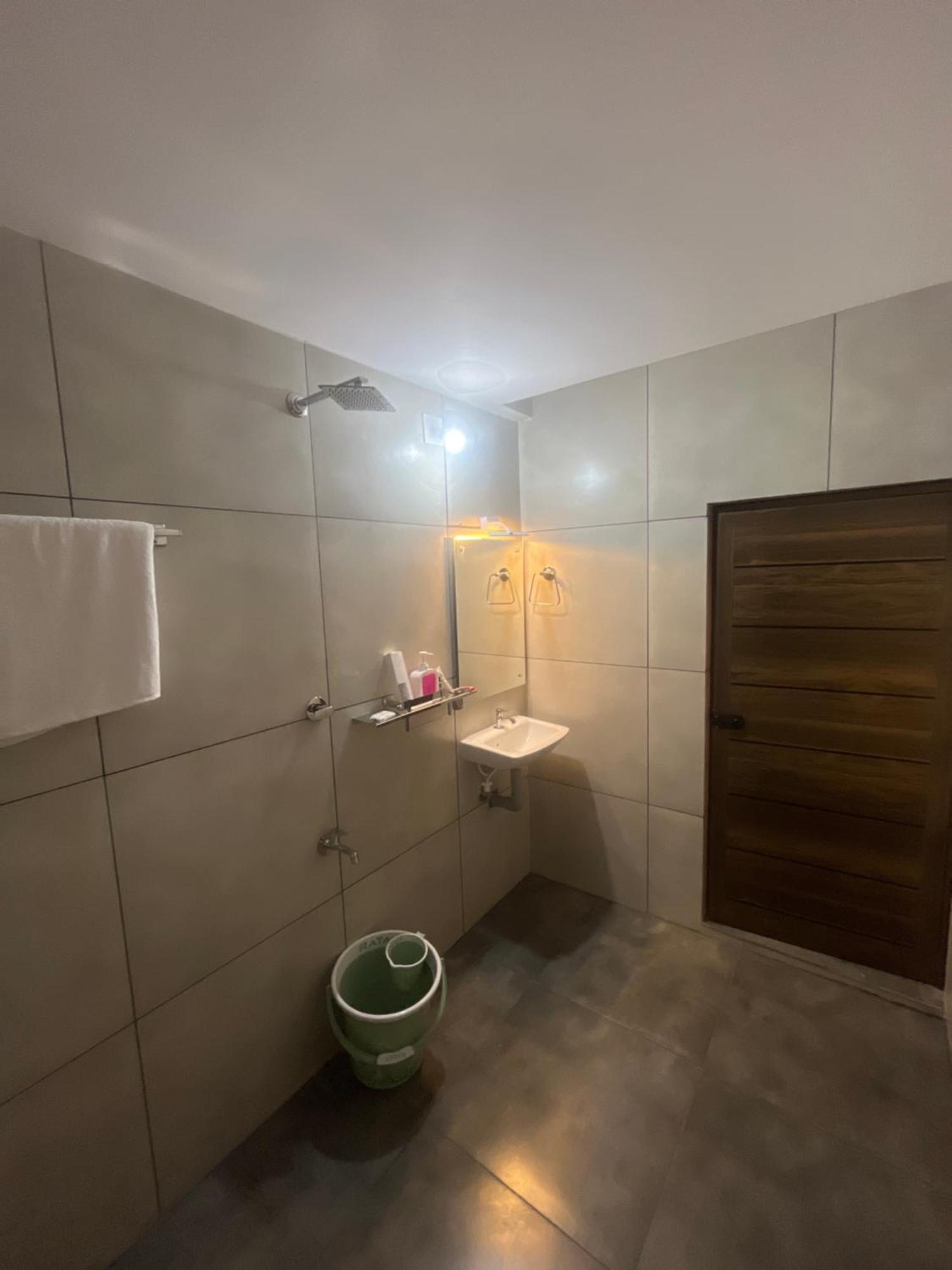 Hotel Le Marina Residency Кожикоде Екстер'єр фото