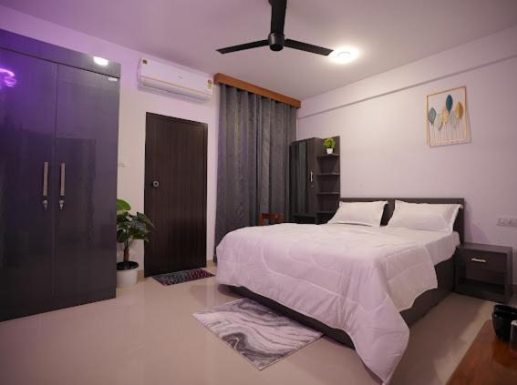 Hotel Le Marina Residency Кожикоде Екстер'єр фото