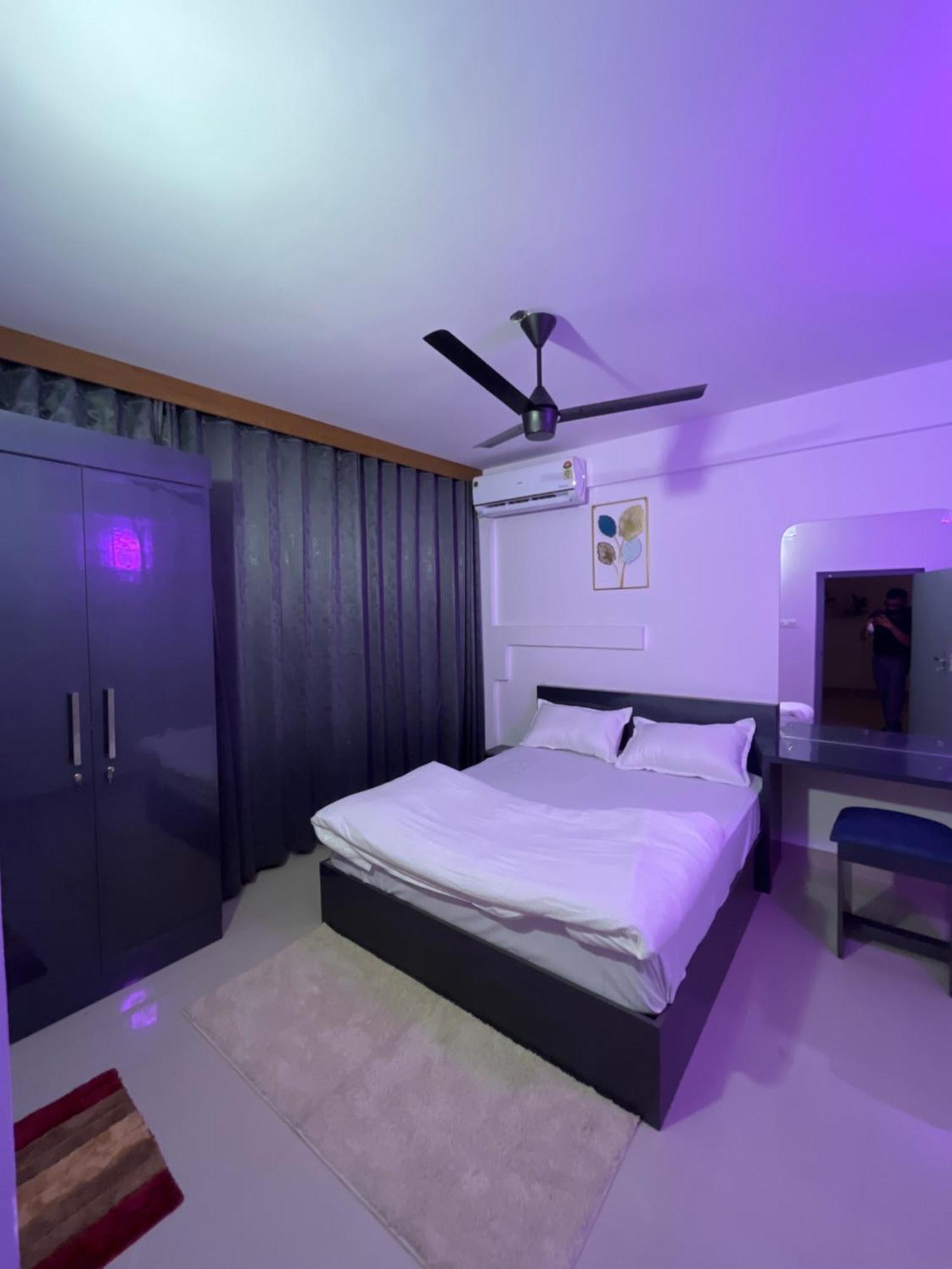 Hotel Le Marina Residency Кожикоде Екстер'єр фото